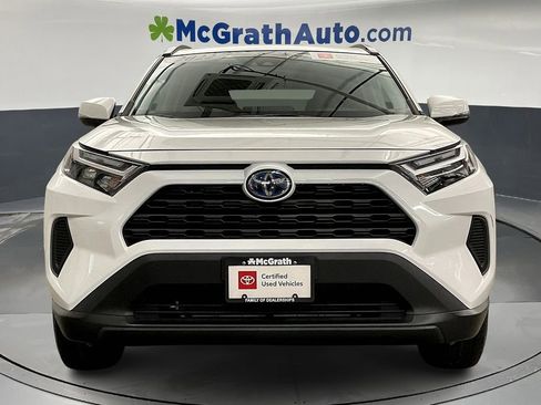Used 2022 Toyota RAV4 XLE image 4