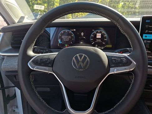 New 2025 Volkswagen Tiguan S image 13