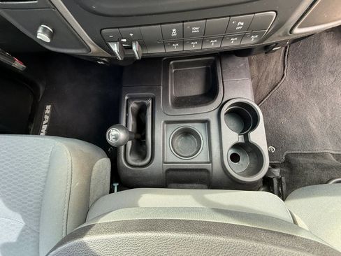 Used 2015 RAM 2500 Tradesman w/ Chrome Appearance Group image 34