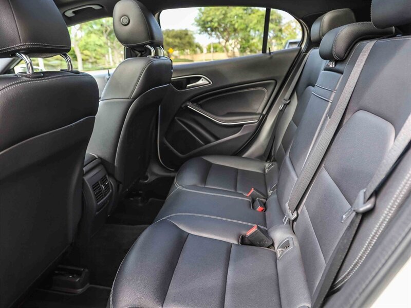 Used 2016 Mercedes-Benz GLA 250 4MATIC image 25