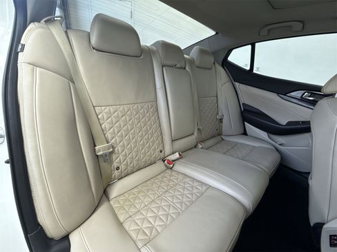 Used 2021 Nissan Maxima Platinum w/ Sport Mat Group image 39