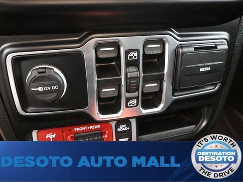 Used 2022 Jeep Gladiator Rubicon AWD/4WD image 26