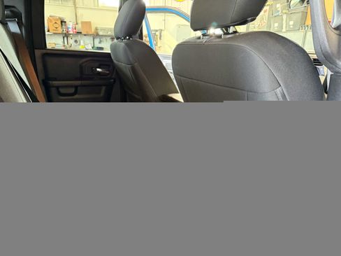 Used 2022 RAM 1500 Classic Warlock image 21