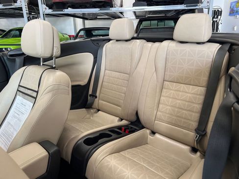 Used 2019 Buick Cascada Premium image 90