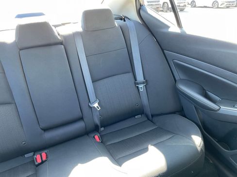 Used 2025 Nissan Altima 2.5 SV image 36