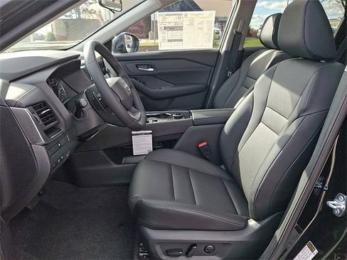 New 2026 Nissan Rogue SV w/ SV Premium Package image 43