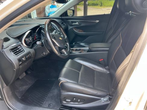 Used 2014 Chevrolet Impala LTZ FWD image 9