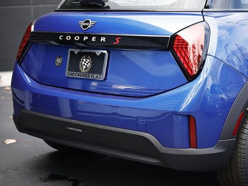 New 2026 MINI Cooper S image 9