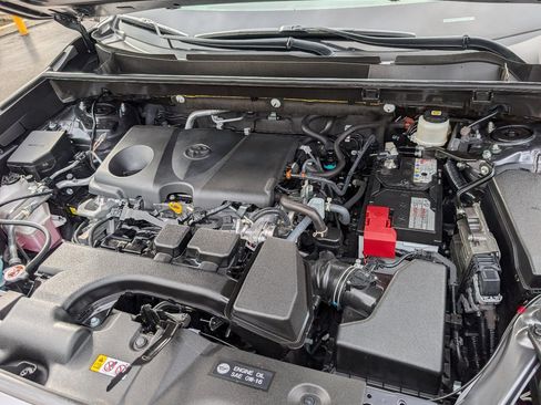 Used 2023 Toyota RAV4 XLE Premium image 20