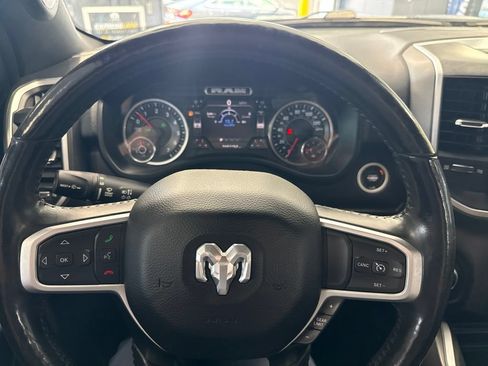 Used 2020 RAM 1500 Big Horn AWD/4WD image 23