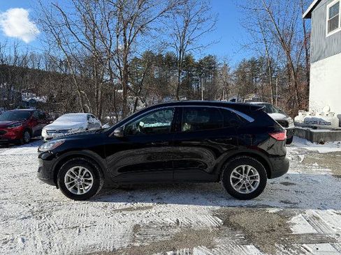 Certified 2022 Ford Escape SE image 5