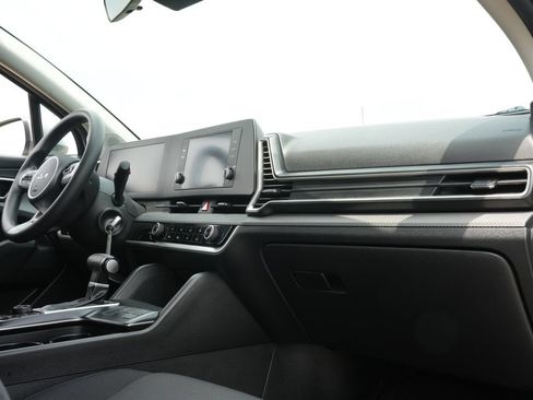 Used 2023 Kia Sportage LX FWD image 20