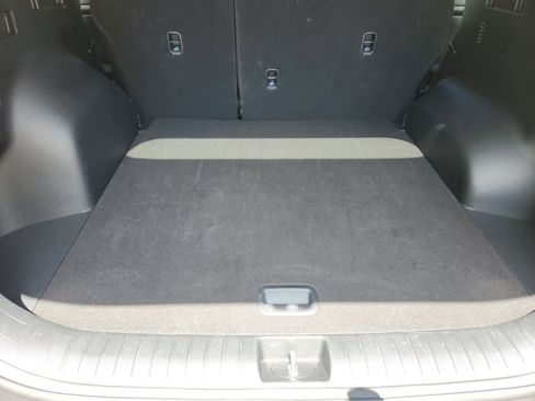 Certified 2025 Kia Sportage LX FWD image 30
