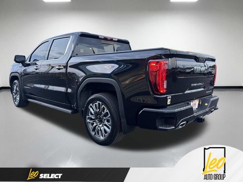 Used 2024 GMC Sierra 1500 Denali Ultimate AWD/4WD image 4