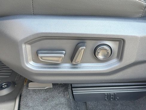 New 2026 Toyota Tundra Limited AWD/4WD image 20