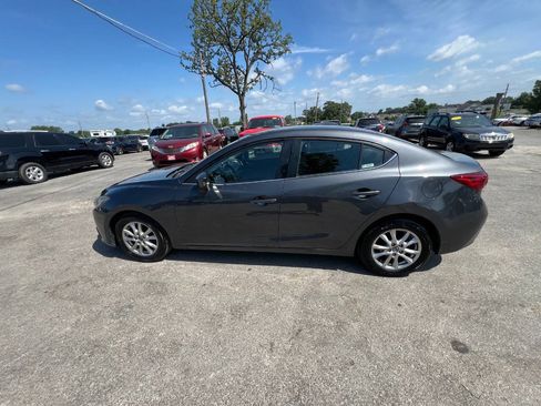 Used 2016 MAZDA MAZDA3 i Sport FWD image 5