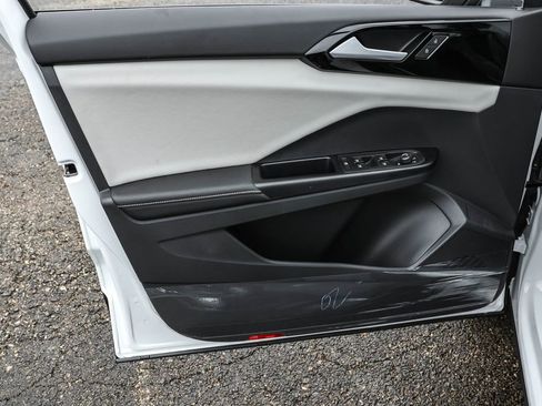 New 2026 Volkswagen Taos S image 29