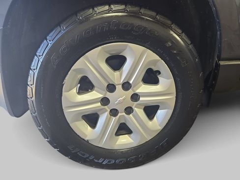 Used 2013 Chevrolet Traverse LS FWD image 37