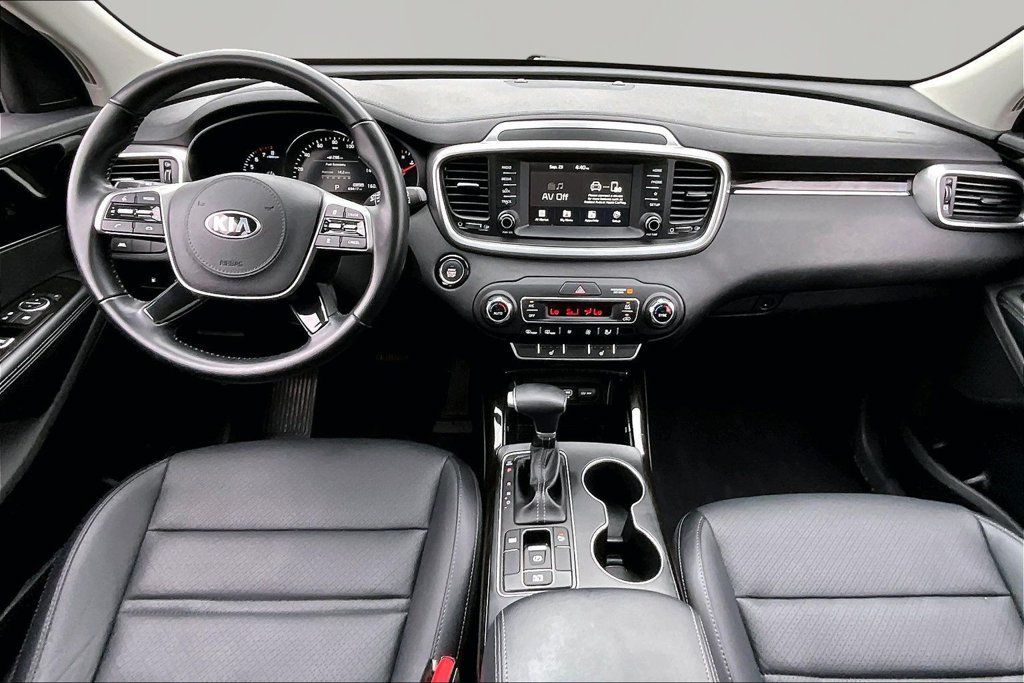 Used 2020 Kia Sorento EX FWD image 7