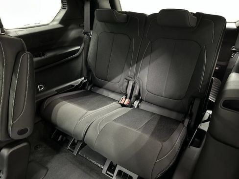 New 2026 Jeep Grand Cherokee L 4WD image 19