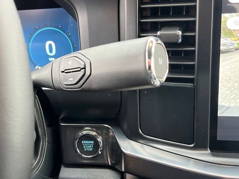 New 2025 Ford F250 Lariat w/ Chrome Package image 10