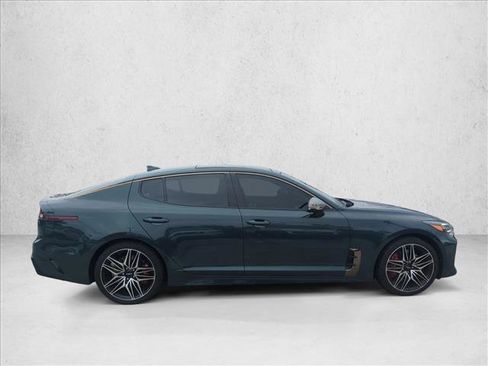 Used 2022 Kia Stinger GT1 image 4