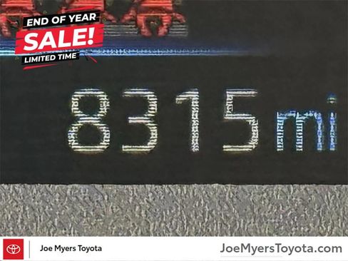 Used 2025 Toyota Corolla LE image 14