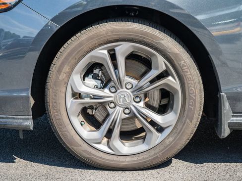 Used 2025 Honda Accord EX-L image 15