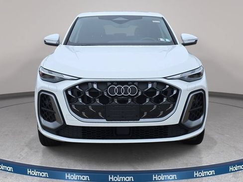 Used 2025 Audi Q5 Premium w/ Convenience Package AWD/4WD image 3