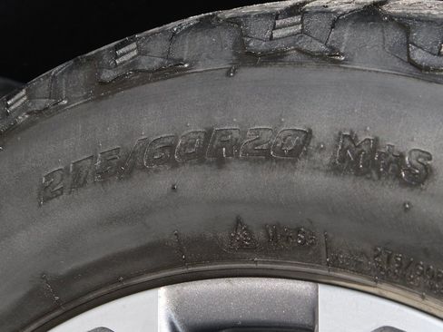 Used 2020 Chevrolet Silverado 1500 RST image 44