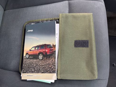 Used 2016 Jeep Patriot Sport w/ Power Value Group image 19