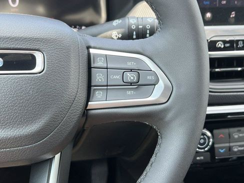 New 2026 Jeep Compass Limited AWD/4WD image 16