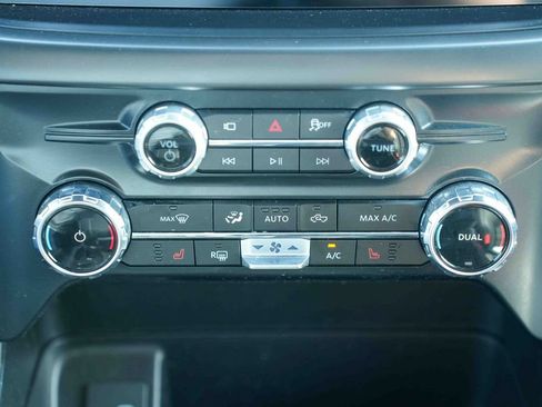 Certified 2025 Ford F150 Tremor AWD/4WD image 36