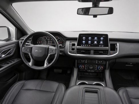 Used 2021 Chevrolet Tahoe RST w/ Luxury Package AWD/4WD image 14