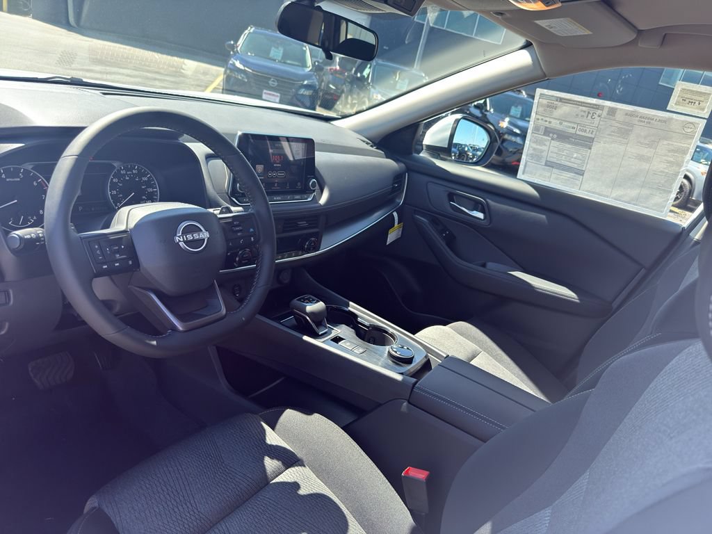 New 2026 Nissan Rogue SV AWD/4WD image 25