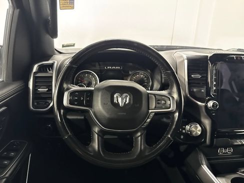 Used 2022 RAM 1500 Laramie w/ Sport Appearance Package AWD/4WD image 5