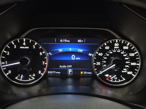 Used 2018 Nissan Murano Platinum AWD/4WD image 17