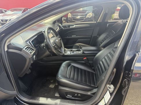 Used 2020 Ford Fusion SEL image 8