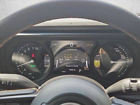 Used 2024 Jeep Wrangler Unlimited AWD/4WD image 10