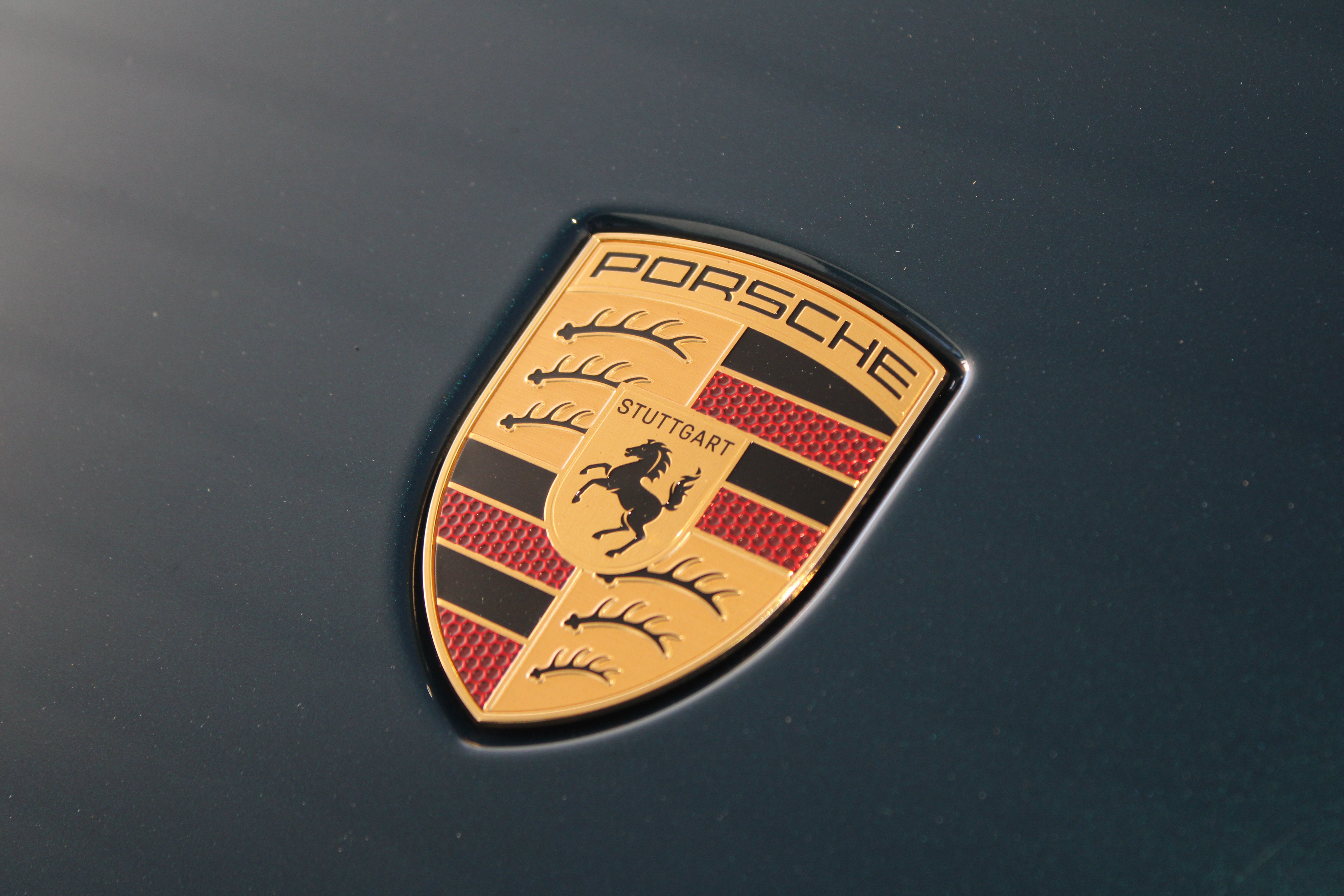 Certified 2026 Porsche Cayenne AWD/4WD image 32