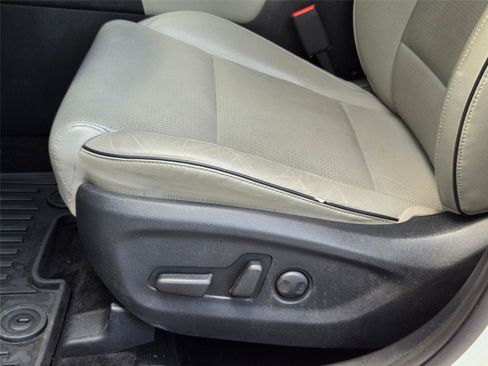 Used 2020 Kia Sportage EX w/ EX Technology Package FWD image 27