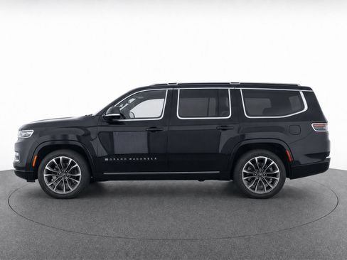 Used 2022 Jeep Grand Wagoneer Series III AWD/4WD image 6