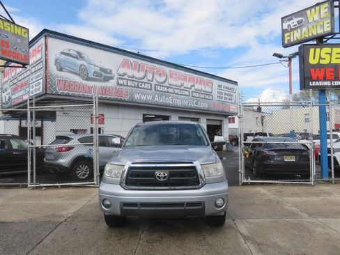 Used 2010 Toyota Tundra Limited image 7