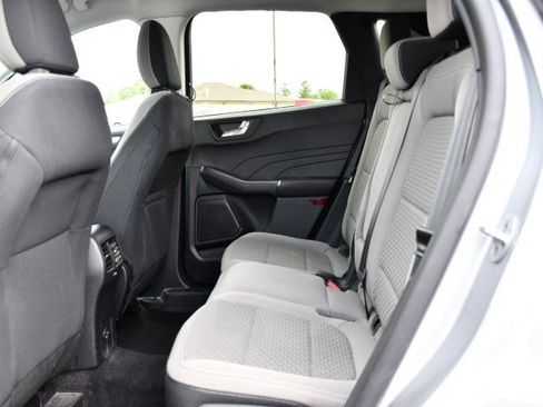 Used 2021 Ford Escape SE w/ Convenience Package FWD image 21