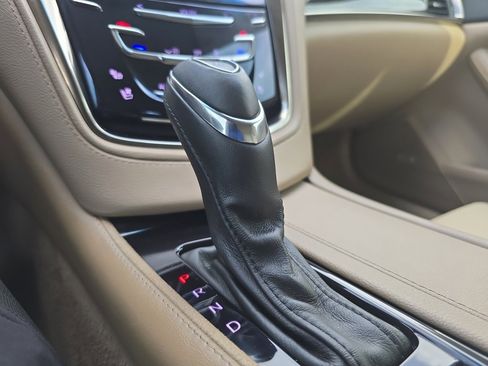 Used 2015 Cadillac CTS Luxury image 12