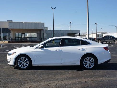 Used 2024 Chevrolet Malibu LT image 12