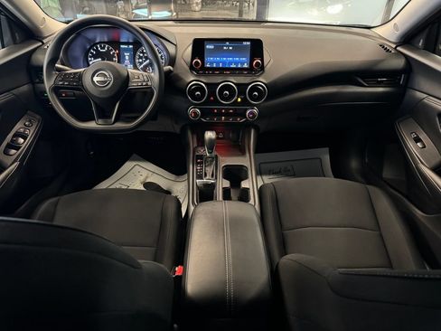 Used 2024 Nissan Sentra S FWD image 9