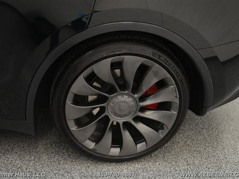 Used 2022 Tesla Model Y Performance AWD/4WD image 43