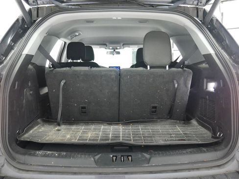 Certified 2022 Ford Explorer XLT w/ Class IV Trailer Tow Package image 28