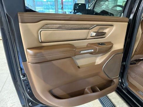 Used 2020 RAM 1500 Longhorn AWD/4WD image 34